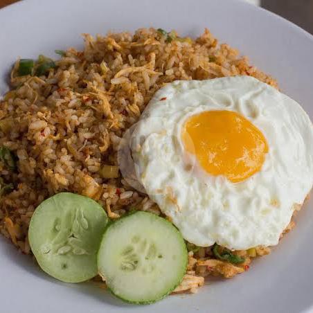 Nasi Goreng Mata Sapi